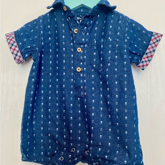 3 for $ 15 Ben Sherman Romper - Picture 1 of 9